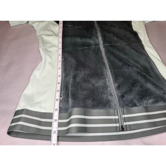 The North Face Women S Soft Short Sleeve Cycling Jacket full Zip Teal EUC - Picture 5 of 10